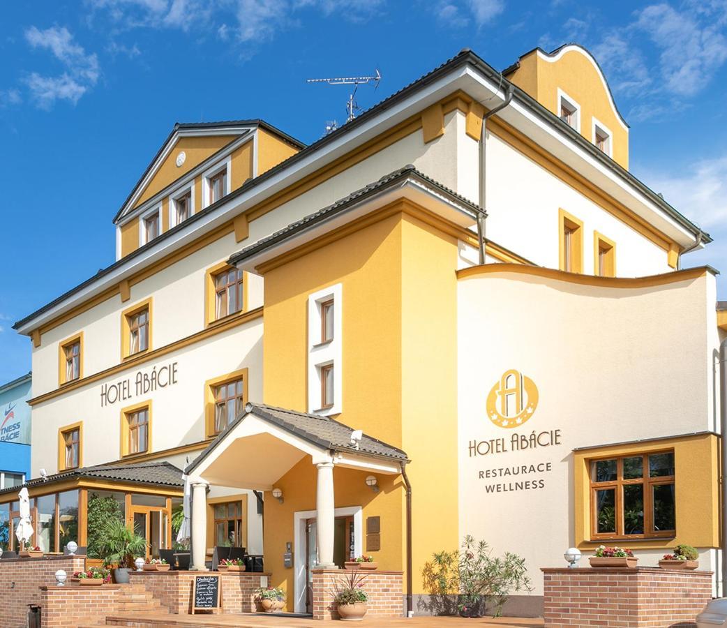 Hotel Abacie & Wellness Valasske Mezirici Luaran gambar