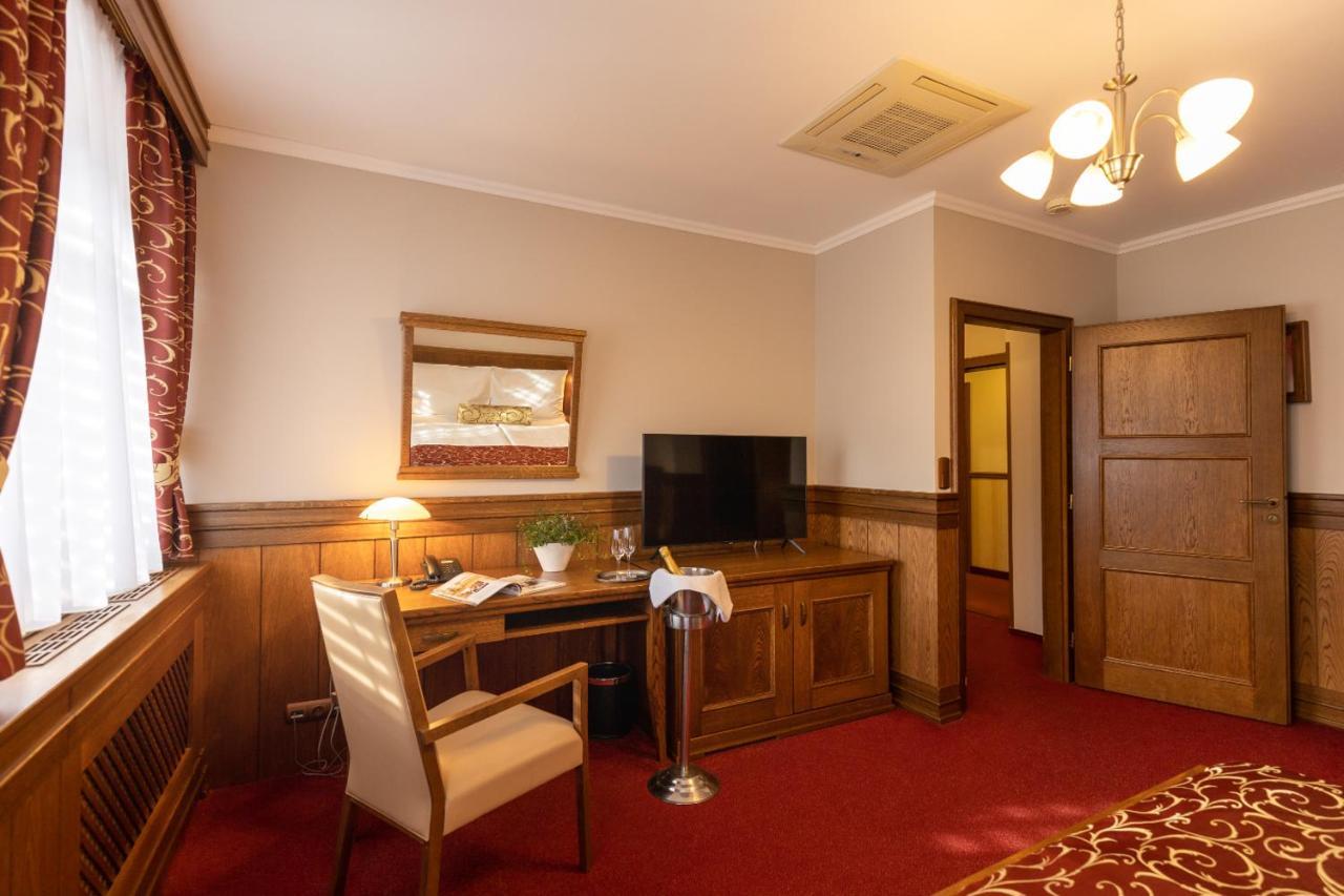 Hotel Abacie & Wellness Valasske Mezirici Luaran gambar