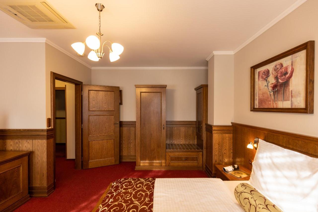 Hotel Abacie & Wellness Valasske Mezirici Luaran gambar