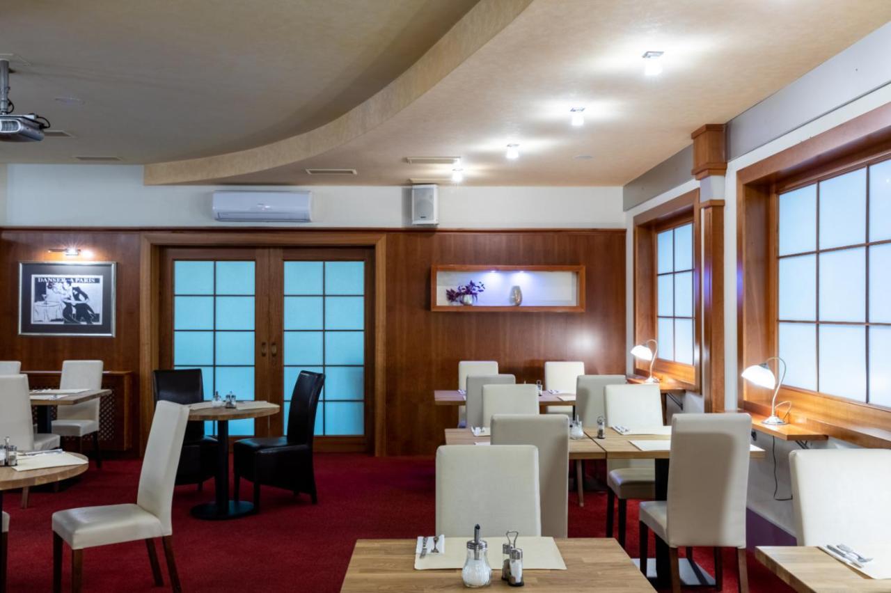 Hotel Abacie & Wellness Valasske Mezirici Luaran gambar