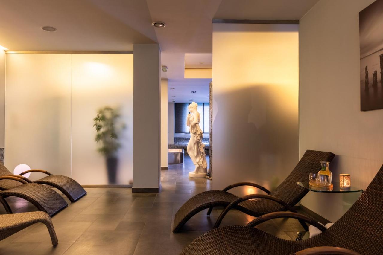Hotel Abacie & Wellness Valasske Mezirici Luaran gambar
